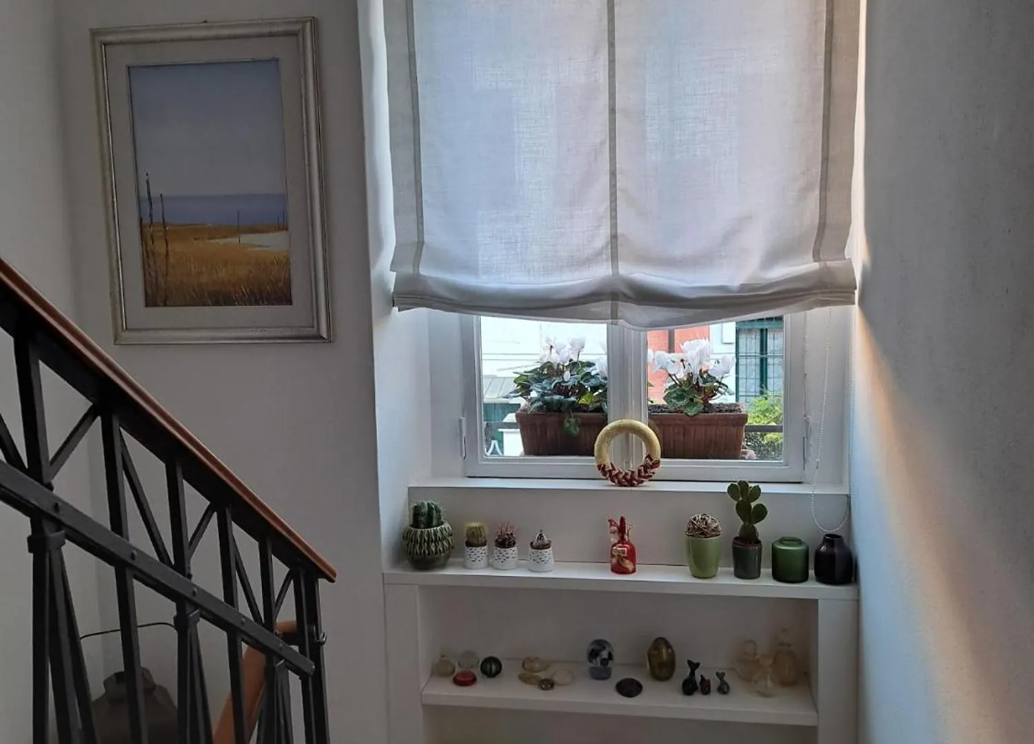 Casa Mari - Free Secure Parking, Breakfast, Private Bathroom, Wifi, Garden, Aircon, 5 Min Walk To Metro And Train Station Milán